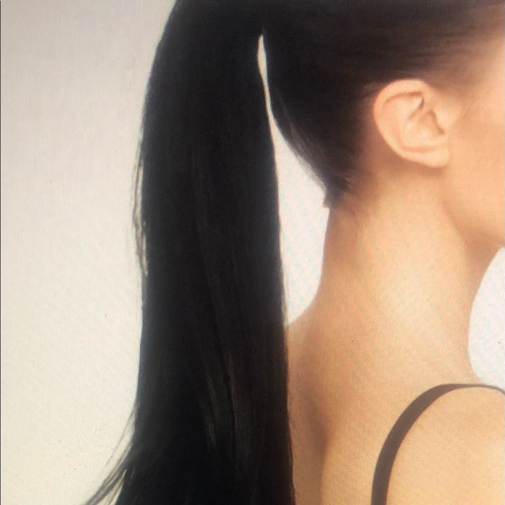 COPY - Ruby black ponytail never used